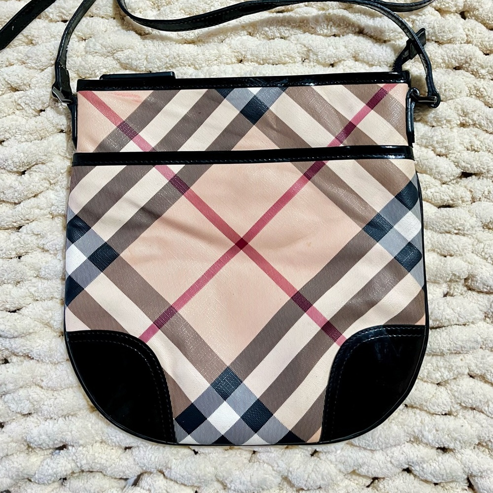 BURBERRY Dryden Supernova Check Coated Patent Leather Shoulder Crossbody Bag - Picture 11 of 15